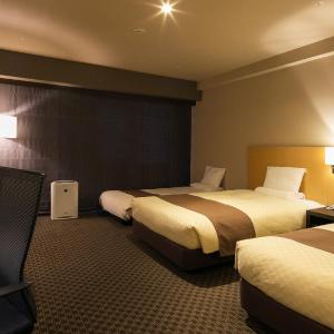Twin Room with Extra Bed - Non-Smoking