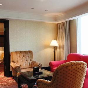 Deluxe Twin Bed Suite 