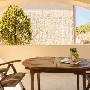 Deluxe Double or Twin Room with Garden View