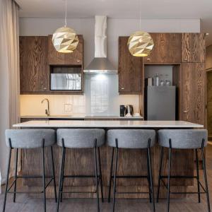 One Bedroom Apartment - Boutique Building
