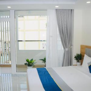 Family Suite with Balcony