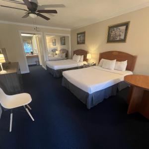 Double Room with Two Double Beds (4 People)