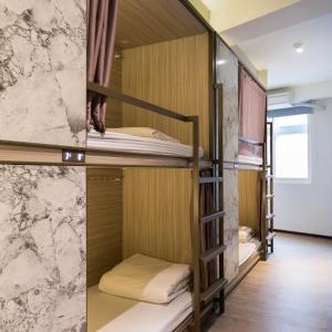 2 Bunk Bed in Female Dormitory Room  