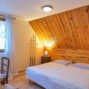 Small Twin Room
