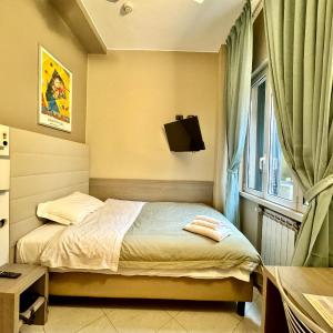 Deluxe Single Room with Balcony