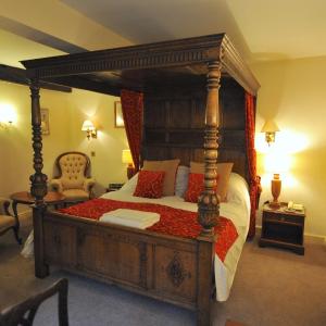 Double Room with Four Poster Bed