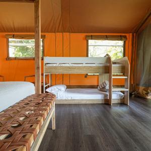 Family Glamping - 4 Share