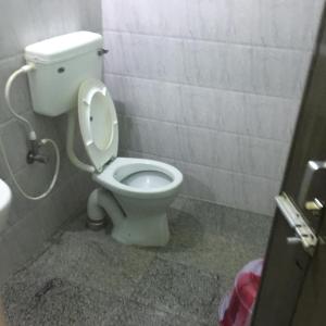 Mixed Dormitory Room