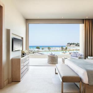 Deluxe One Bedroom Suite Grand Balcony Sea View 