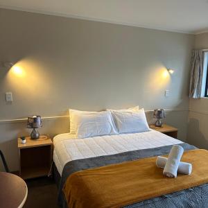 King Room with Private Bathroom