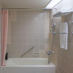 Comfort Twin Room with City View