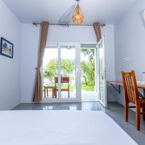 Deluxe Double Room with Ocean View
