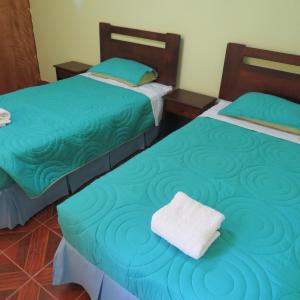 Twin Room with Shared Bathroom