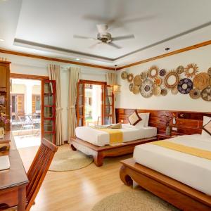 Deluxe Twin Room with Balcony