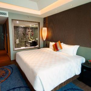 Inya Wing - Premier Room with City View