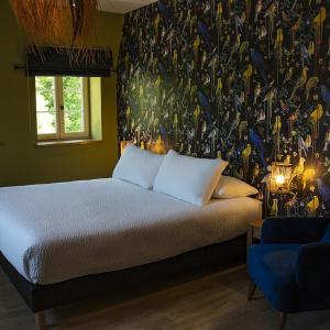 Deluxe Double Room with Shower