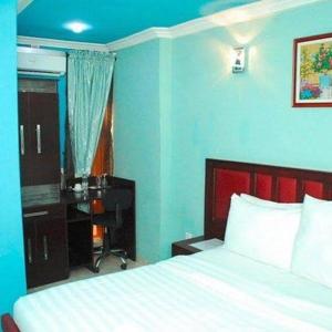 Deluxe Single Room