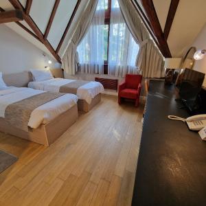 Queen Room - Disability Access