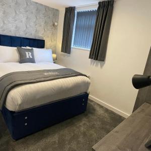 Premier Single Room