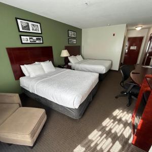 Queen Room with Two Queen Beds - Disability Access/Non-Smoking