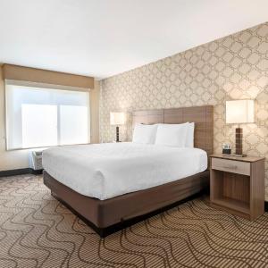 King Room - Non-Smoking