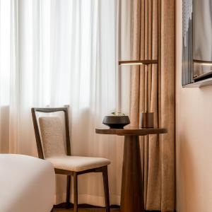 Premium Queen Room