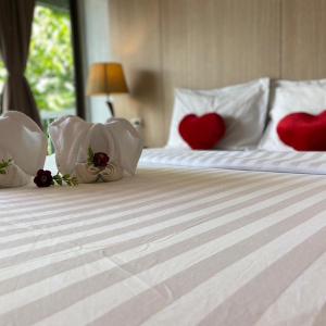 Deluxe Double Room with City View