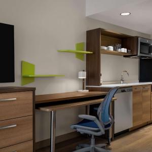 King Studio Suite