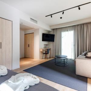 One-Bedroom Apartment with Spa Bath