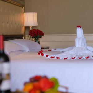 Standard King Room with King Bed and Sea View  - High Floor
