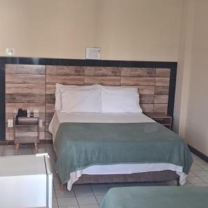 Single Room with Private Bathroom