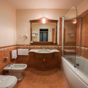 Suite with Garden View