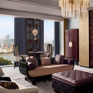 Shanghai Caroline Astor King Suite with Bund view
