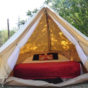 Queen Room with Shared Bathroom