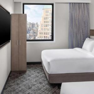 Double Room with Two Double Beds and Roll-in Shower - Mobility Access
