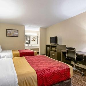 Double Room with Two Double Beds - Non-Smoking