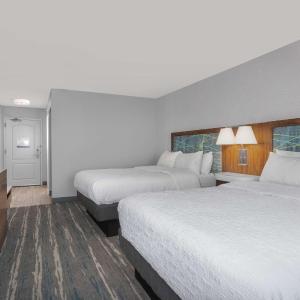 Room with Two Queen Beds - Non-Smoking