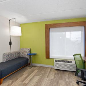 Standard King Room with wheelchair access