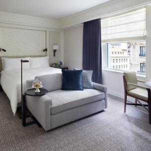 Luxury King Room