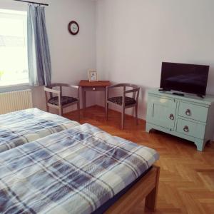 One-Bedroom House