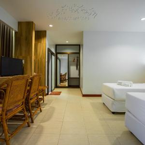 Twin Room with Sea View