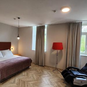 Large Double Room