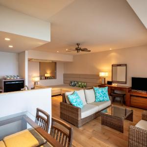 Suite in Annex Bldg