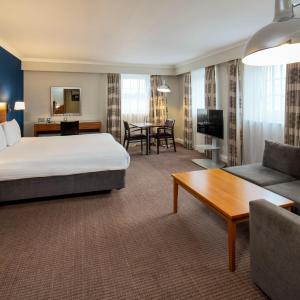 Double Suite with Sofa Bed - Non-Smoking