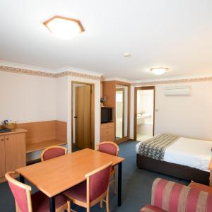 Executive Two-Bedroom Suite