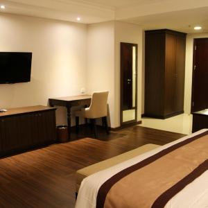 Business Room 