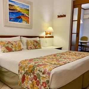 Suite with Partial Sea View
