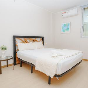 Two-Bedroom Apartment with Balcony