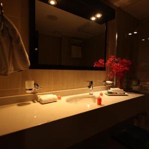 Deluxe Two Bedroom Suite