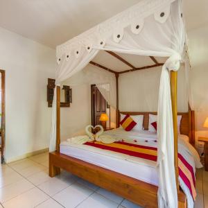 Superior Family Room